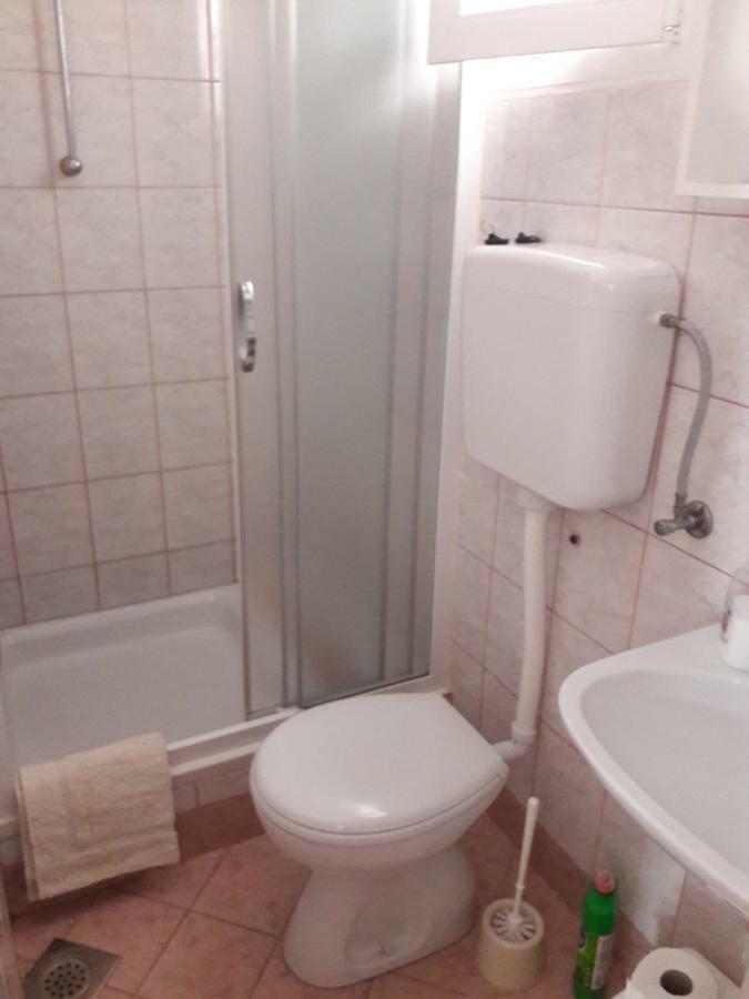 Apartmani Dokoza ヴィル エクステリア 写真